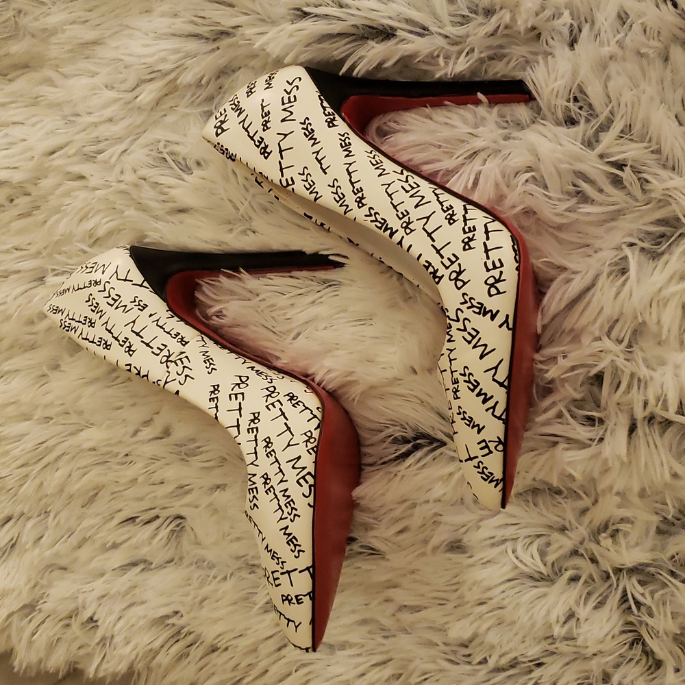 Pumps - Picture 2 of 5